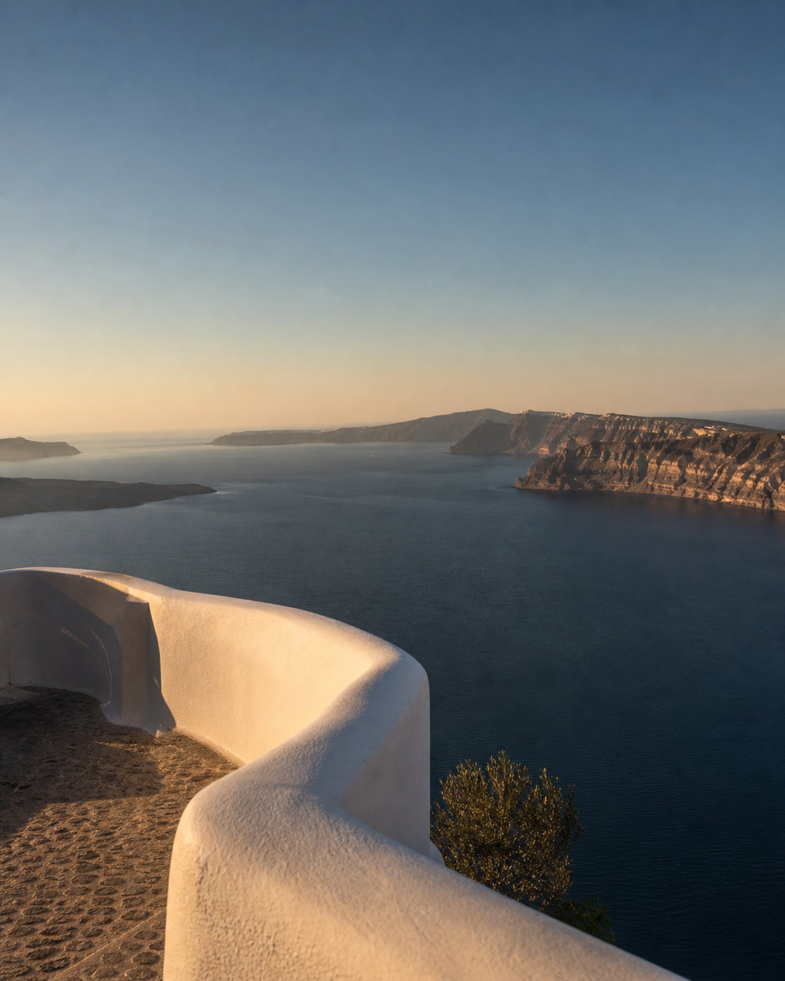 Greece — Curv signature destination